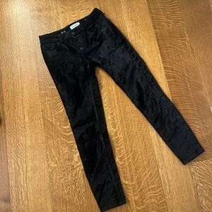 DL 1961 Emma black plush velvet jeans size 27